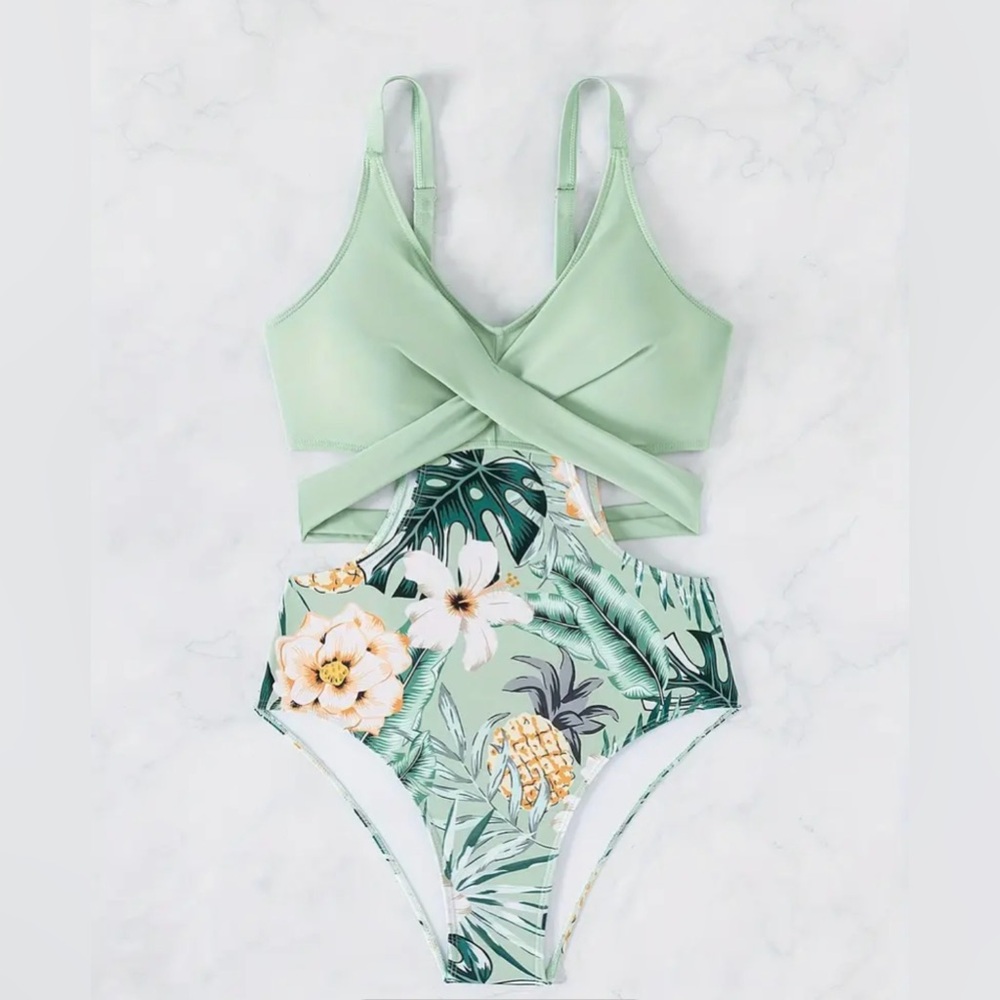 Brand new one piece swimsuit v-neck high cut